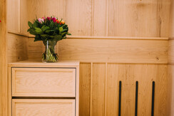 Doppelzimmer MEDIUM Schrank arthotel Blaue Gans In