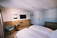 Doppelzimmer SMALL arthotel Blaue Gans Ingo Pertra