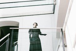 KUNST Innenhof Bjorn Melhus Randi I arthotel Blaue