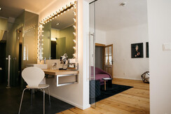 Maisonette Badezimmer arthotel Blaue Gans Salzburg