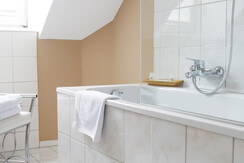 Room Pictures_Room_DZK_10