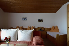 Familienzimmer mit Balkon Zi Nr 12