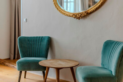 AMADEUS-Zimmer-34-ASP-photo-by-michaelgroessinger.