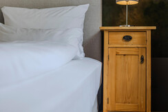 AMADEUS-Zimmer-34-ASP-photo-by-michaelgroessinger.