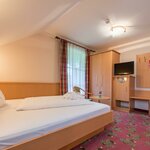 Bild von Doppelzimmer zur Einzelbelegung / 18-24 m² | © Landhotel-Gasthof Drei Eichen