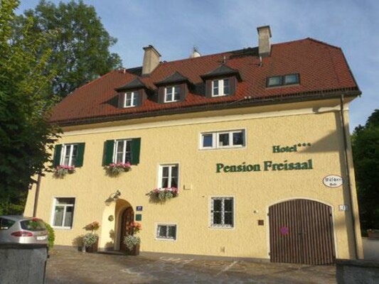 Pension Freisaal mit Parkplatz | © Pension Freisaal