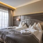 Zdjęcie triple room with shower or bath tub, WC