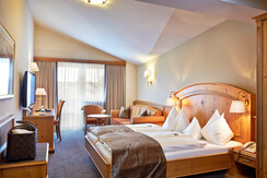 Zimmer helleres Holz