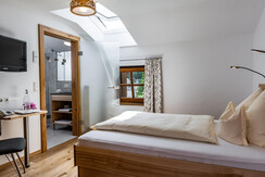 Steinerwirt_Zimmer_Weissbild_20210610_60