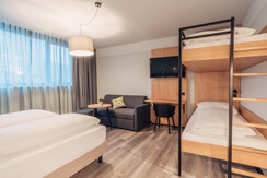 HHSB_Nahele-Mairhofer_Manuel-Medina_DSC8699