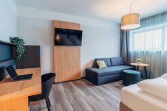 HHSB_Nahele-Mairhofer_Manuel-Medina_DSC8578-2