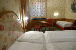 Dreibettzimmer