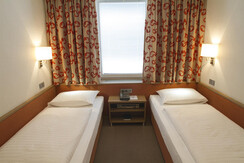 Zweibettzimmer (5)