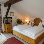 Фото 2-местный номер, Душевая кабина или ванна, туалет