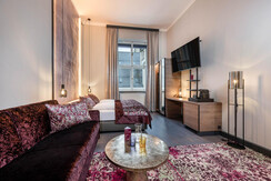 SIGNATURE andrä mit Festungsblick