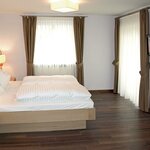 ….. képe double room with shower, WC