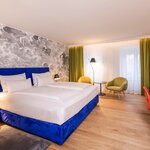 Photo of junior suite history city center view