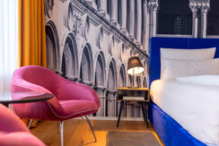 STEIN-Zimmer-603-SJSS-photo-by-michaelgroessinger.