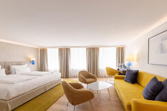 STEIN-Zimmer-601-SSUI-photo-by-michaelgroessinger.