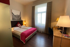 Room Pictures_Room_D_4