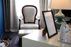 Room Pictures_Room_SUI_0