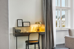 Suite mit geschlossenem Bad