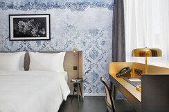 Suite mit offenem Bad