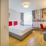 Photo of Double room, shower, toilet, no smoker