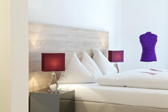 Room Pictures_Room_SUI_3