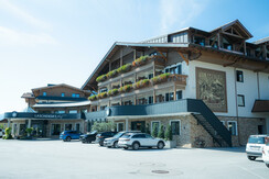 Fassade Stammhaus 5_komprimiert