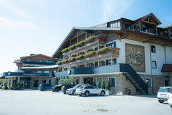 Fassade Stammhaus 5_komprimiert