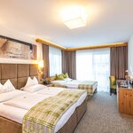 Фото 4-местный номер, ванна, туалет, одна спальня