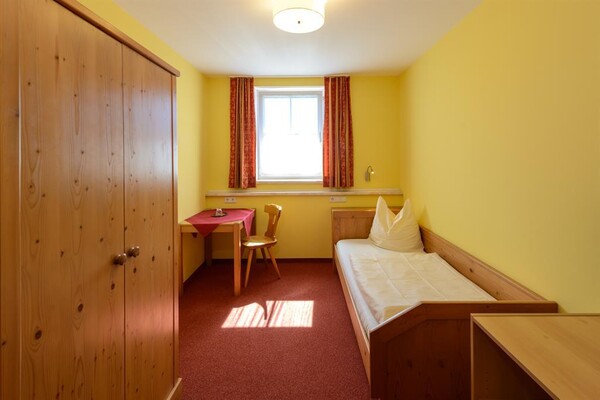 Einzelzimmer im Landhausstil | © Gasthaus Neuhofen