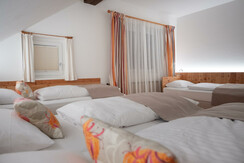 landhotel-santner-zimmer-211215_193