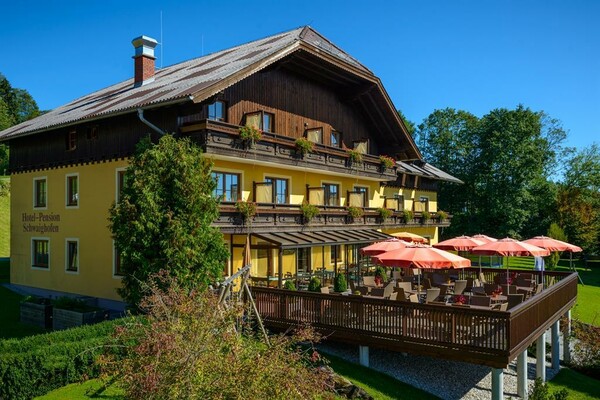 Hausansicht Hotel Pension | © Hotel-Pension Schwaighofen