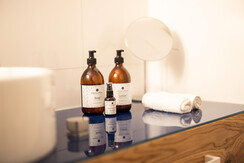 Bad Hotel-Goldgasse-by-Michael-Groessinger-1U1A552