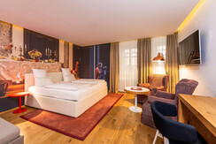 GOLDGASSE-Zimmer-15-GJS-photo-by-michaelgroessinge