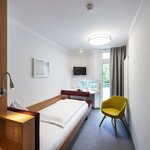 Photo of single room with shower, WC