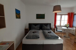 Doppelzimmer Wohnbereich