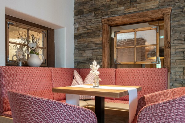 2021-04-27 Hotel Untersberg-1090463