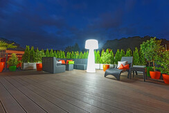 Dachterrasse bei Nacht