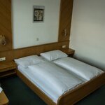 Bild von Zweibettzimmer mit Dusche od. Bad, WC | © Winkler