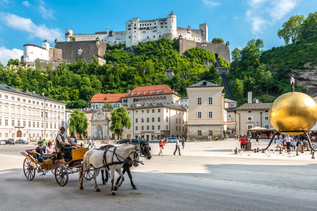 Kapitelplatz in Salzburg mit Blick auf die Festung Hohensalzburg | © Tourismus Salzburg 