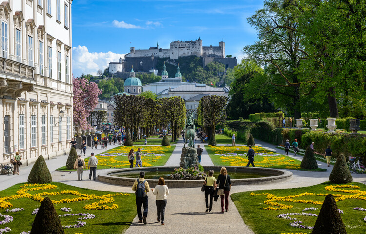 Blick auf den Salzburger Mirabellgarten im Frühling | © Tourismus Salzburg / G. Breitegger